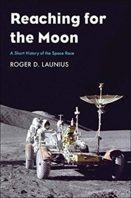Obrázok Reaching for the Moon: A Short History of the Space Race