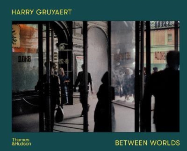 Obrázok Harry Gruyaert: Between Worlds